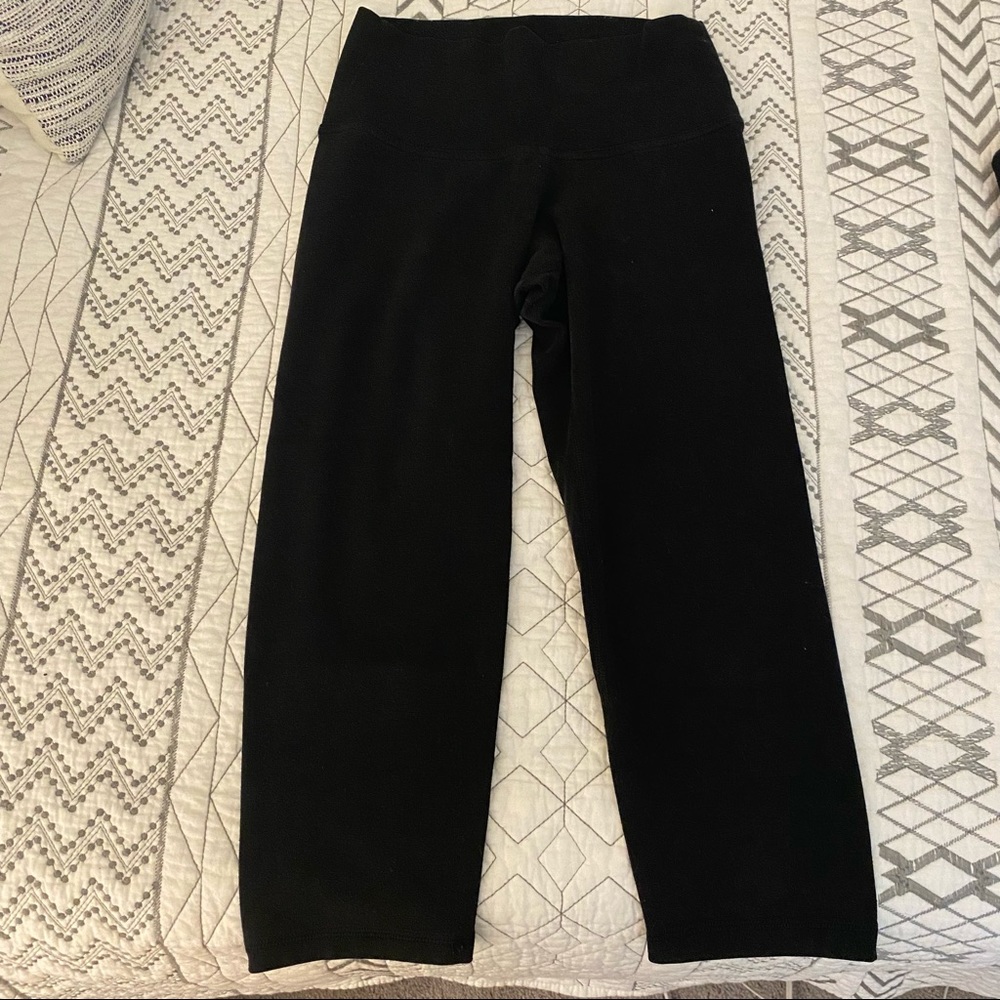 Old Navy Active Cropped Leggings 2/3